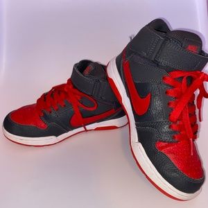 Red Nike SB Kids